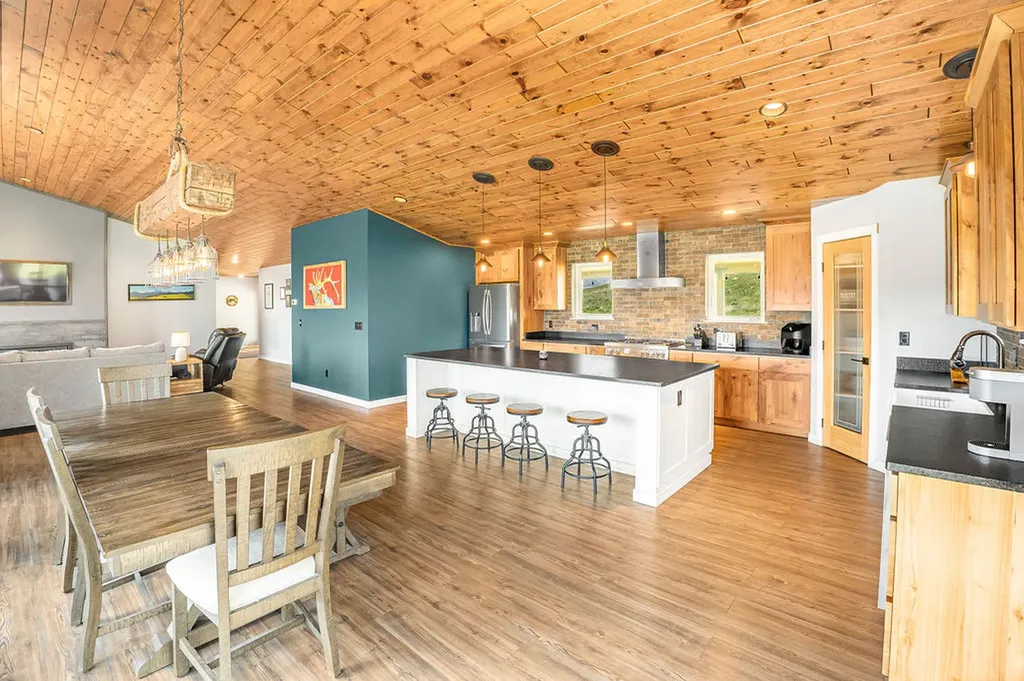 100 Stevie Lane Philipsburg MT 59858