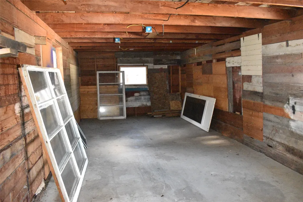 712 Main Avenue Libby MT 59923