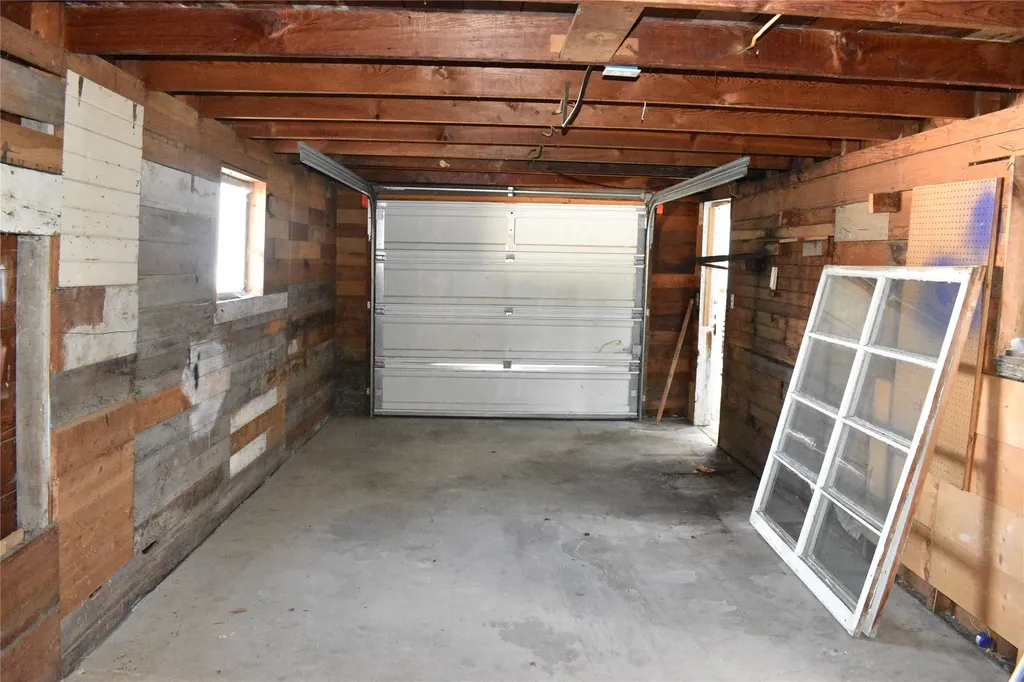 712 Main Avenue Libby MT 59923