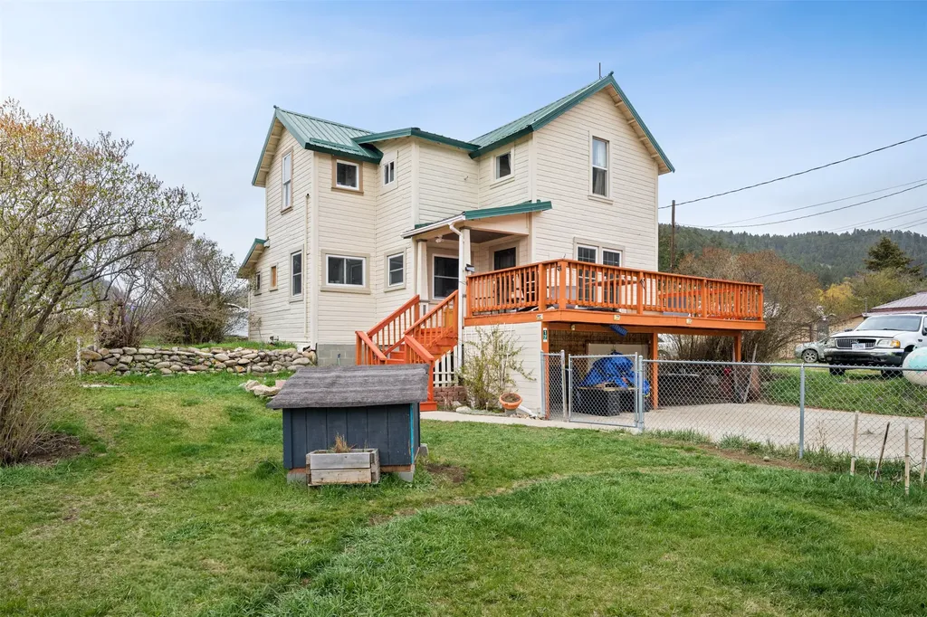 17 Quartz Avenue Basin MT 59631