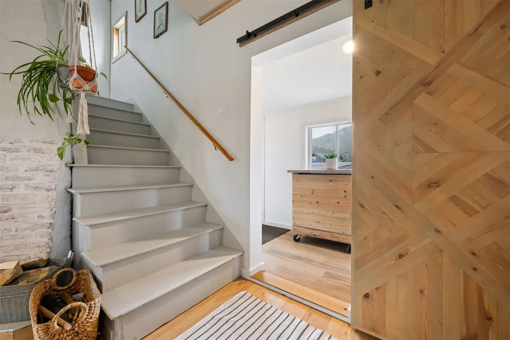 17 Quartz Avenue Basin MT 59631