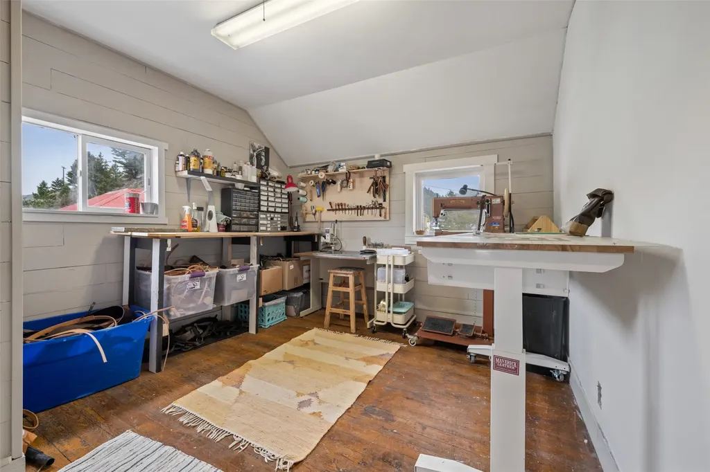 17 Quartz Avenue Basin MT 59631