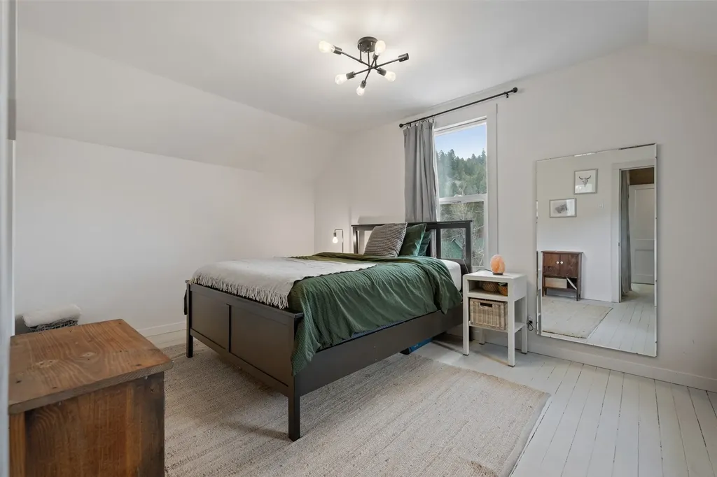 17 Quartz Avenue Basin MT 59631