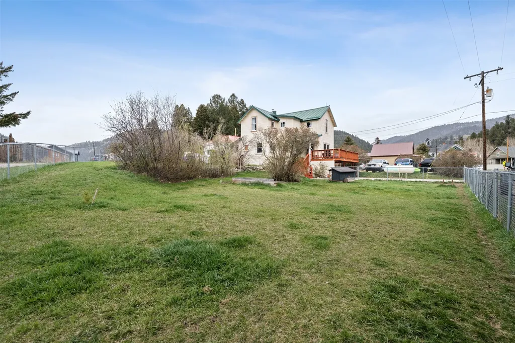17 Quartz Avenue Basin MT 59631