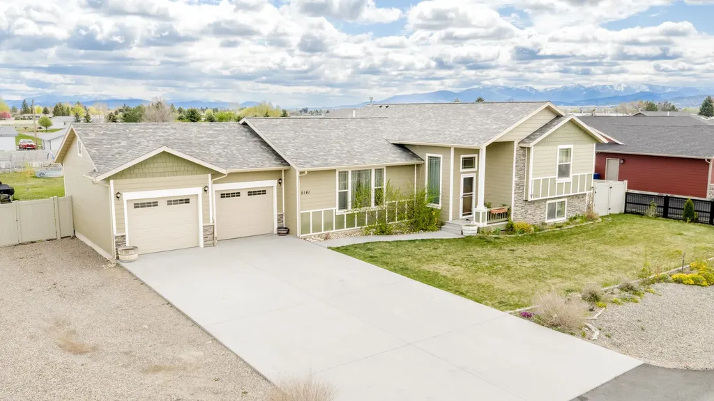 5141 Crescent Moon Drive Helena MT 59602