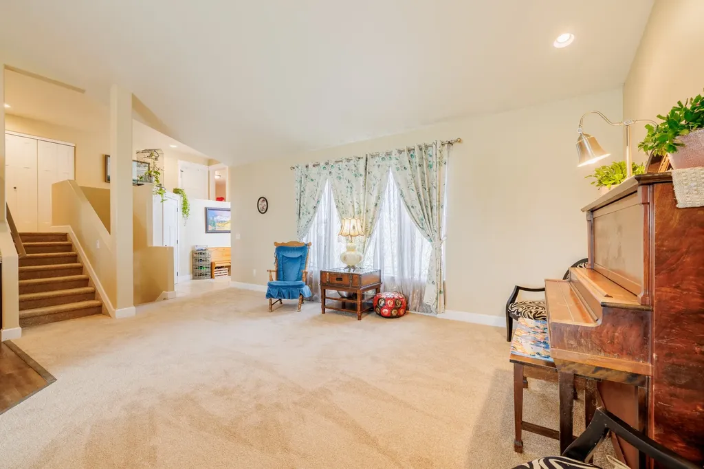 5141 Crescent Moon Drive Helena MT 59602