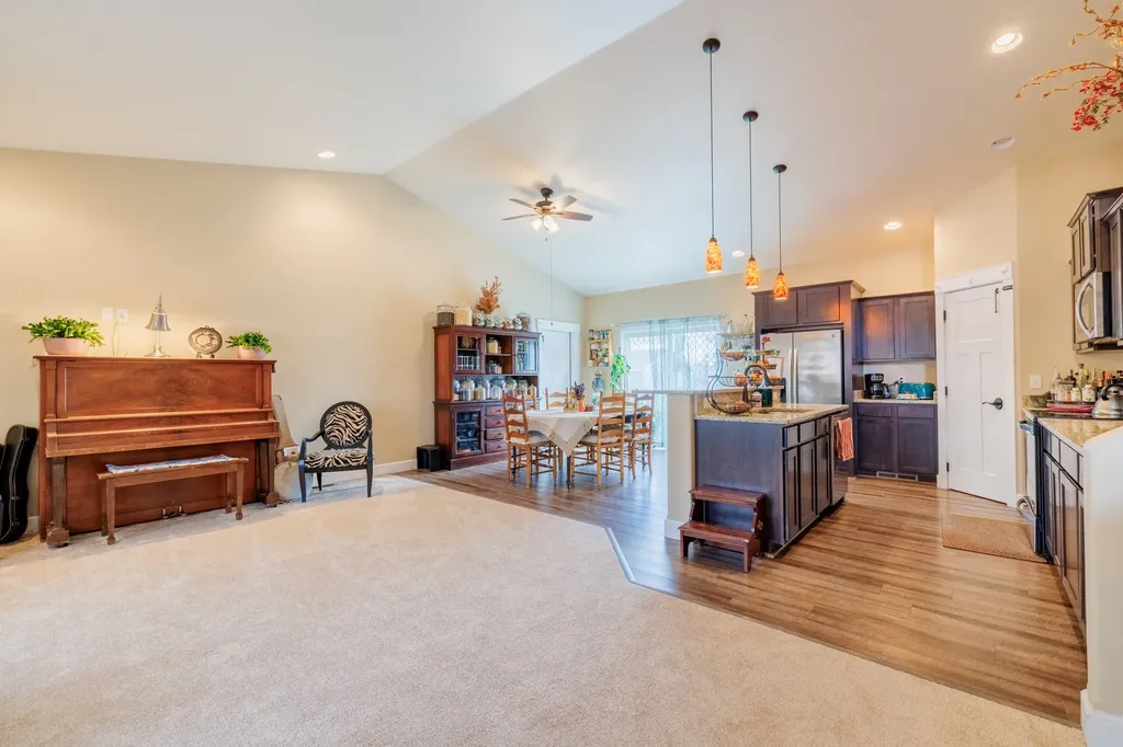 5141 Crescent Moon Drive Helena MT 59602