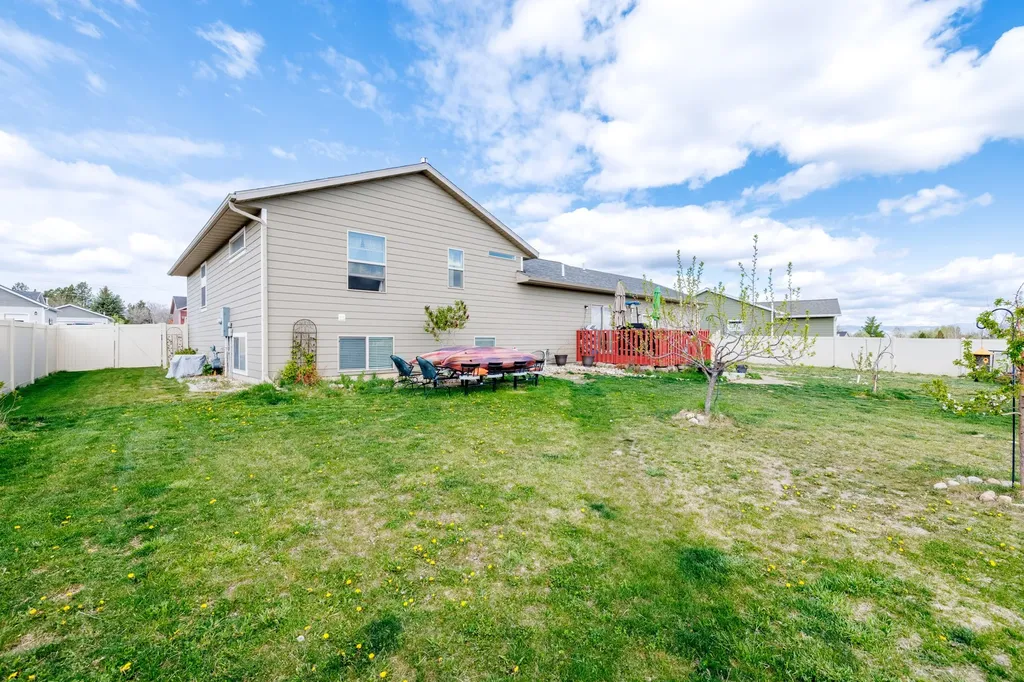 5141 Crescent Moon Drive Helena MT 59602