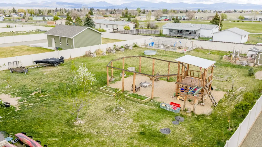5141 Crescent Moon Drive Helena MT 59602