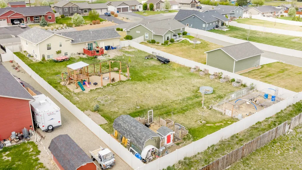 5141 Crescent Moon Drive Helena MT 59602