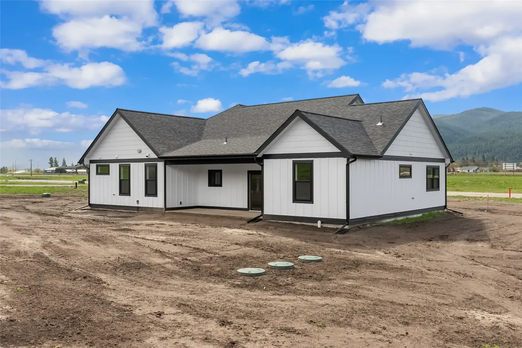 23968 Summit Point Road Huson MT 59846