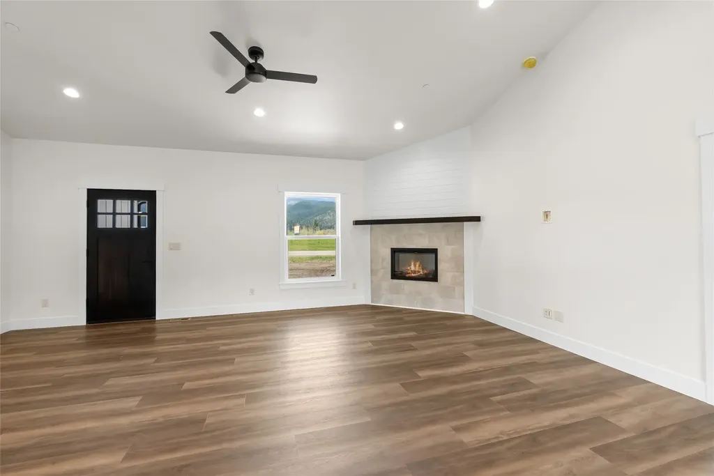23968 Summit Point Road Huson MT 59846