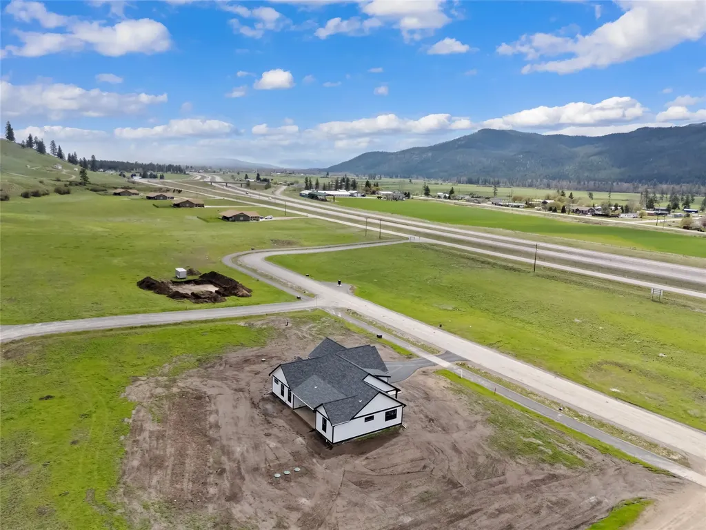 23968 Summit Point Road Huson MT 59846