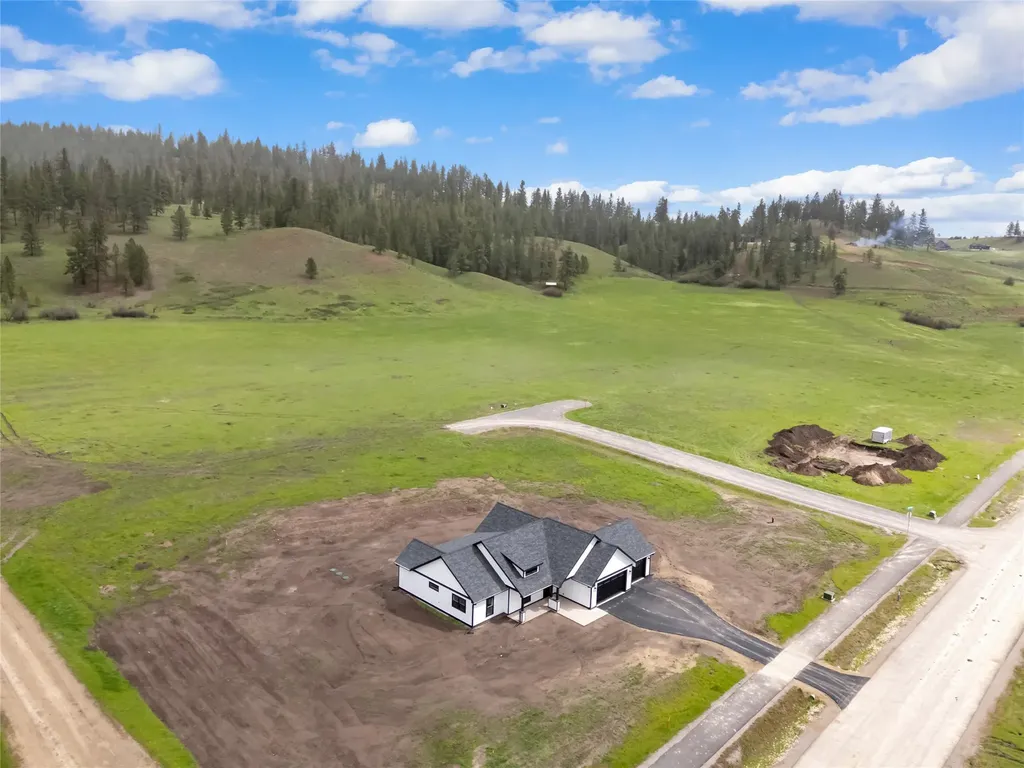23968 Summit Point Road Huson MT 59846