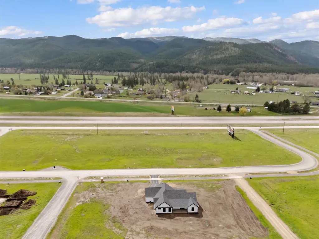 23968 Summit Point Road Huson MT 59846