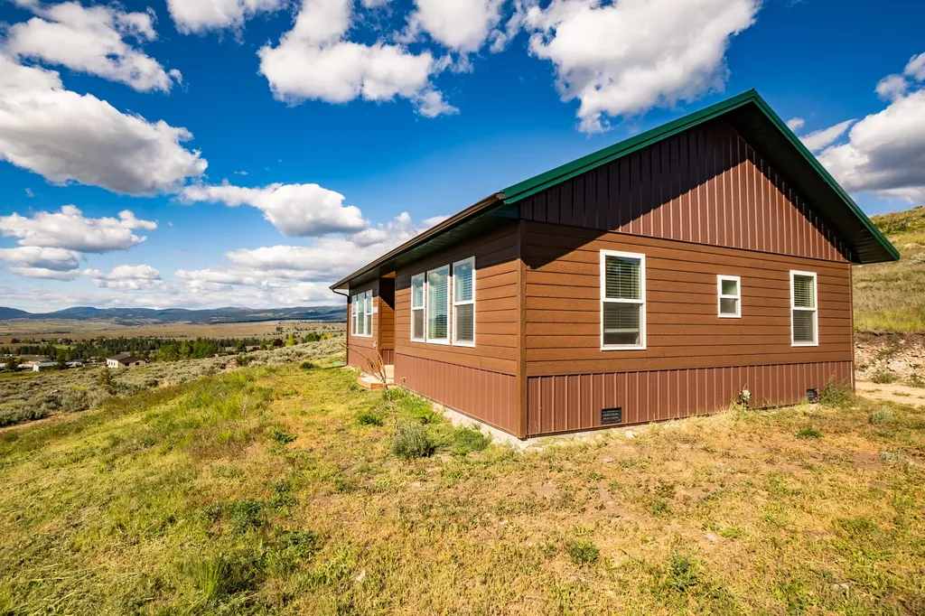 1052 Kyleighs Lane Stevensville MT 59870