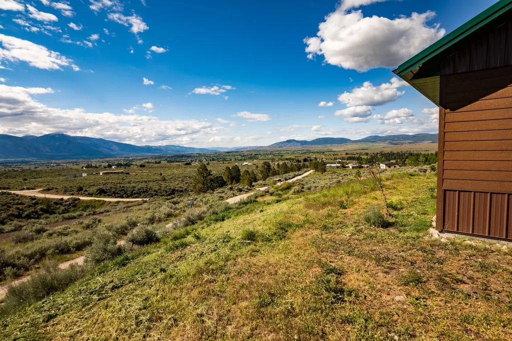1052 Kyleighs Lane Stevensville MT 59870