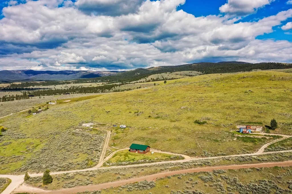 1052 Kyleighs Lane Stevensville MT 59870