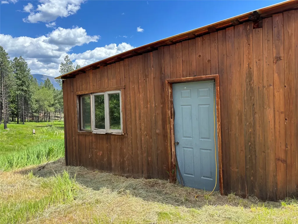 575 S Rolling Hills Road Eureka MT 59917
