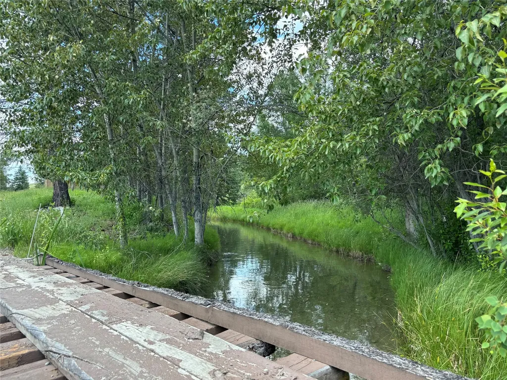575 S Rolling Hills Road Eureka MT 59917