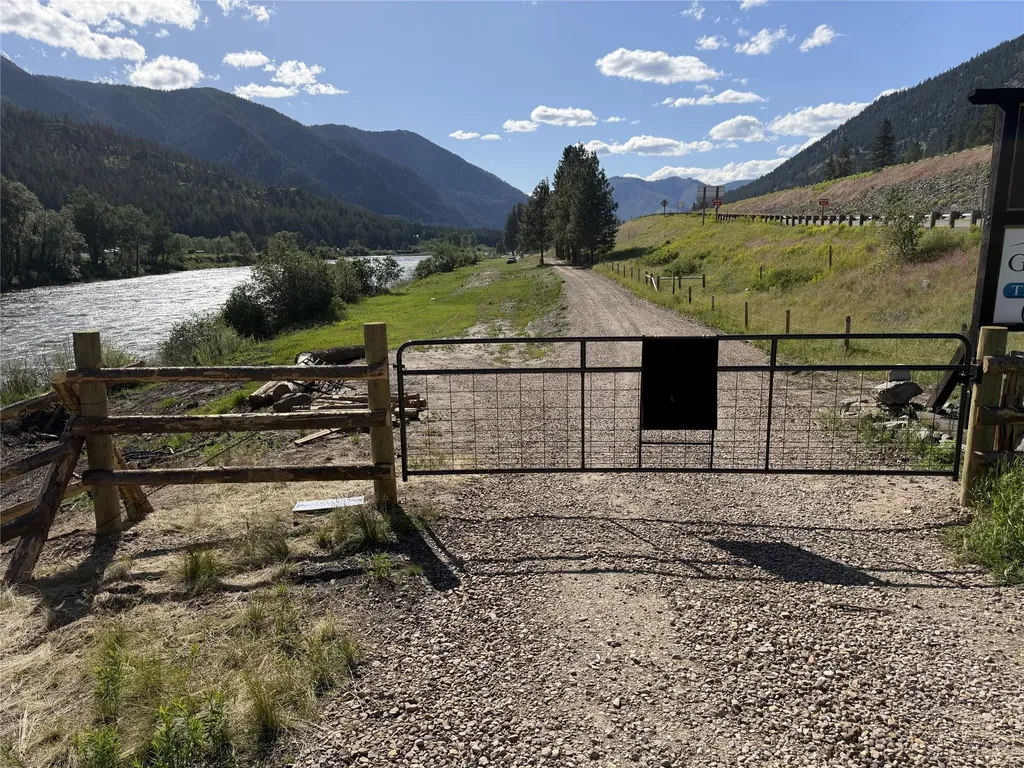 1205 Petty Creek Road Alberton MT 59820