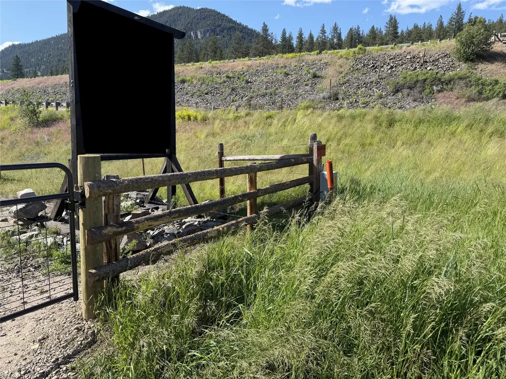 1205 Petty Creek Road Alberton MT 59820