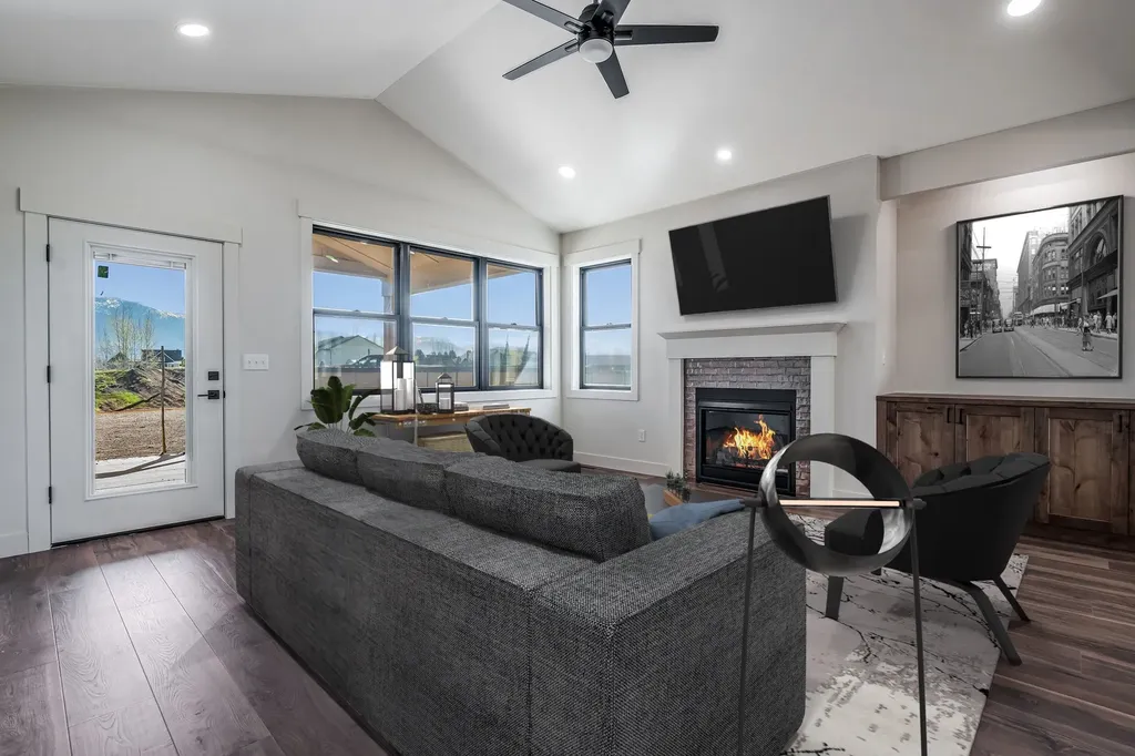 384 Jefferson Street Kalispell MT 59901