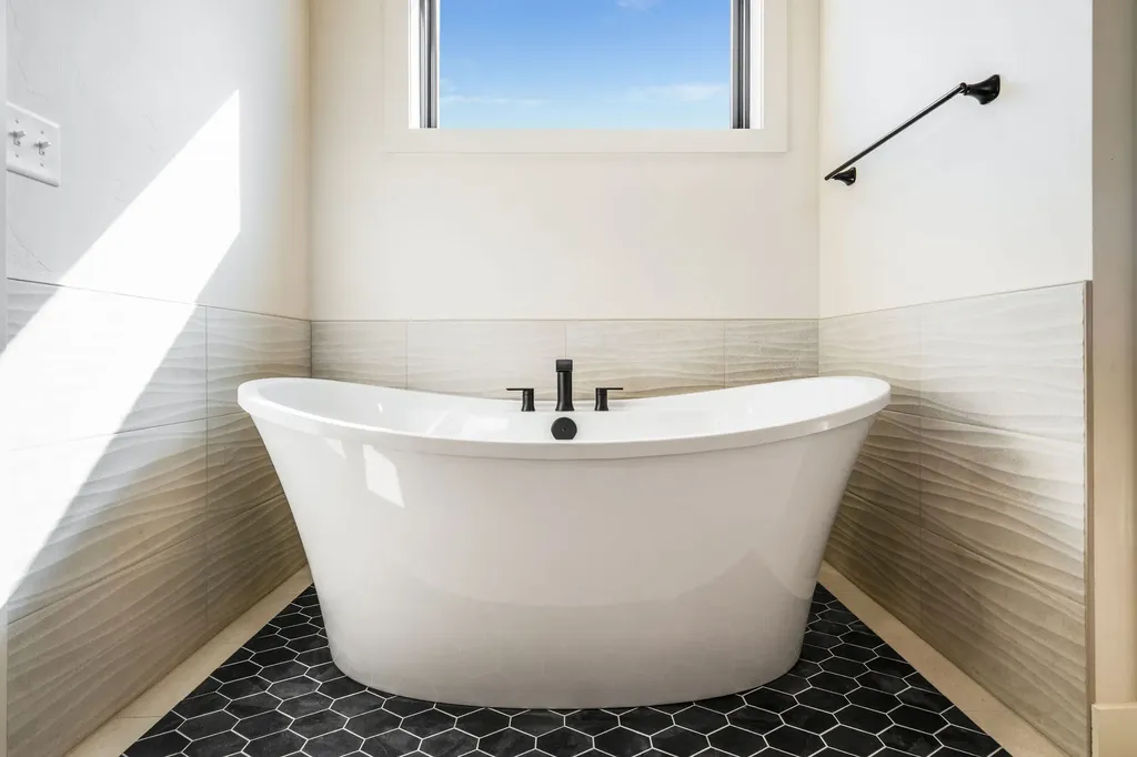 384 Jefferson Street Kalispell MT 59901