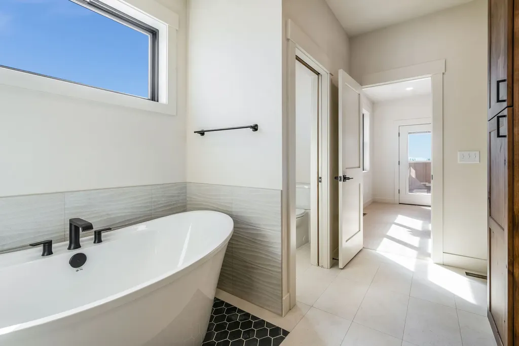 384 Jefferson Street Kalispell MT 59901