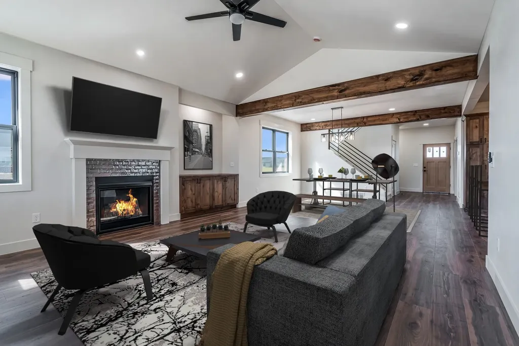 384 Jefferson Street Kalispell MT 59901