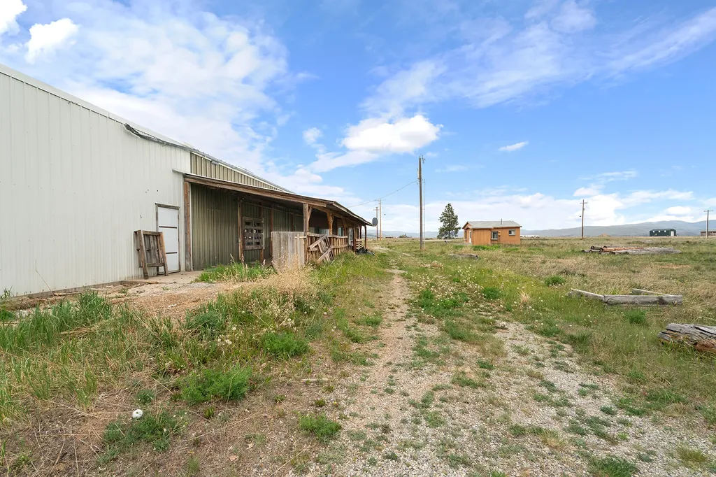 6042 Lincoln Road W Helena MT 59602