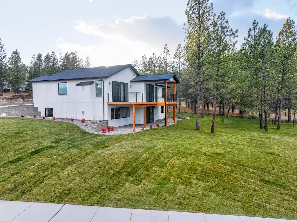 6896 Jack Pine Court Lolo MT 59847
