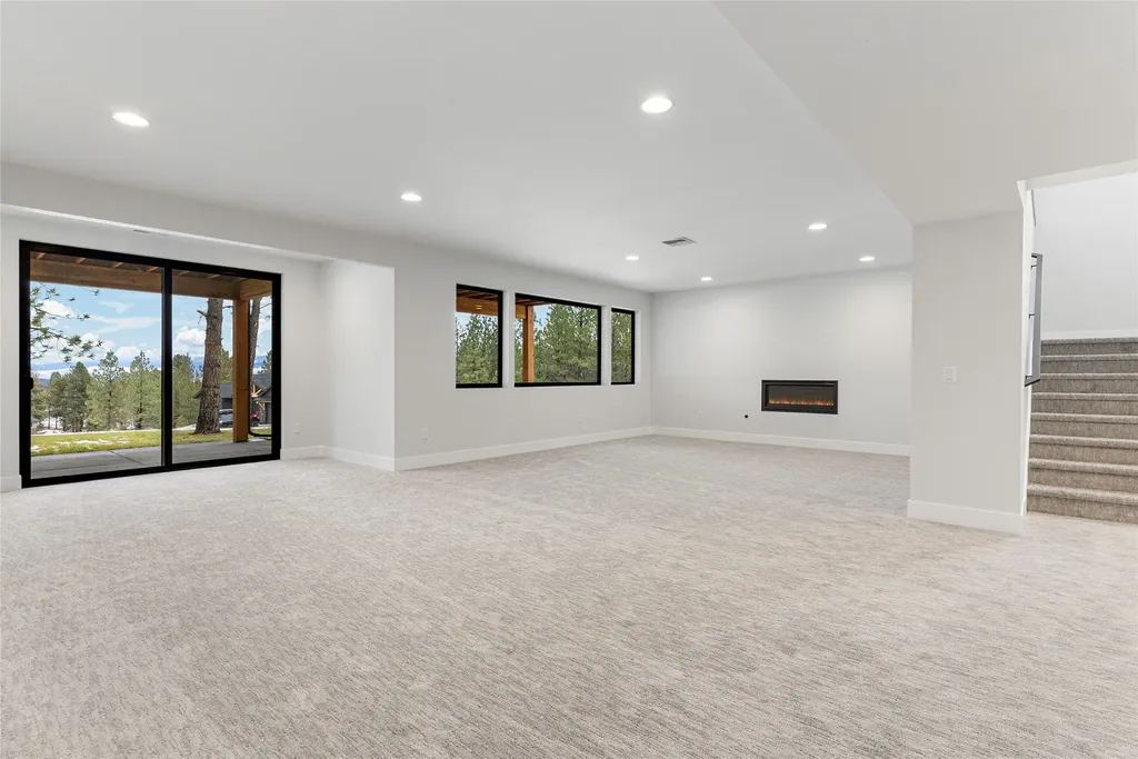 6896 Jack Pine Court Lolo MT 59847