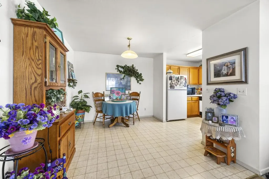243 5th Avenue Victor MT 59875