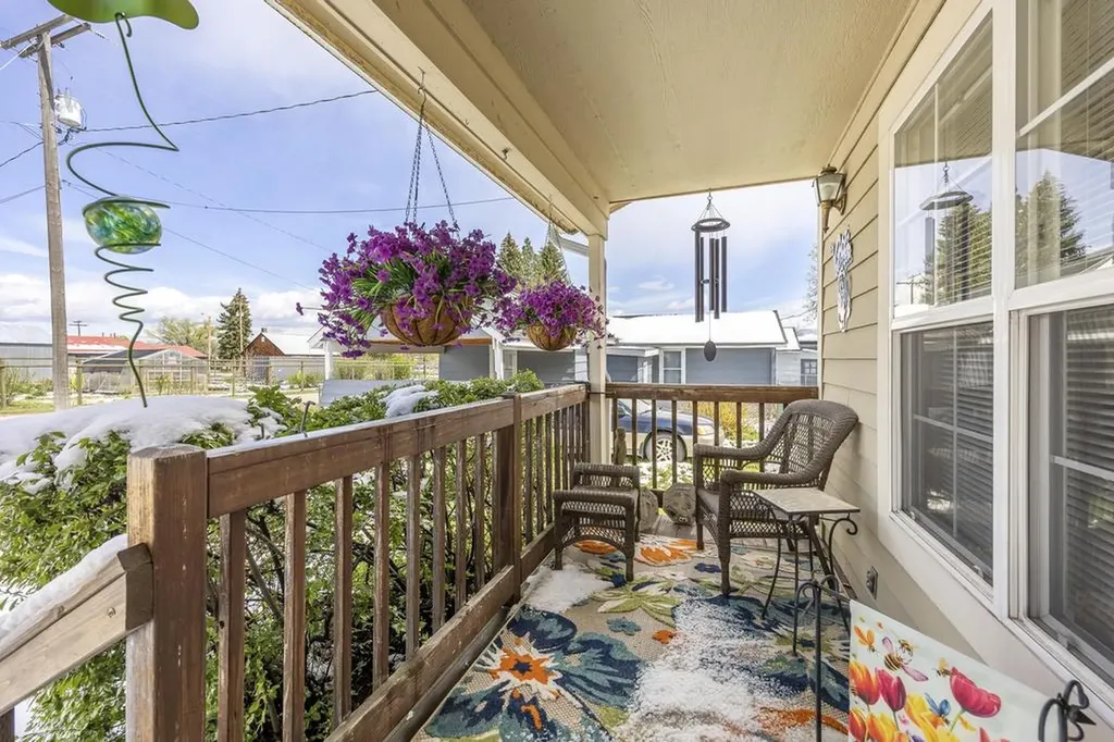 243 5th Avenue Victor MT 59875