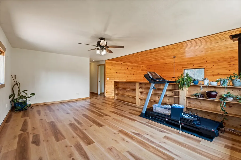 4201 Gardner Lane Florence MT 59833