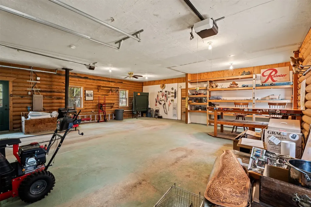 4201 Gardner Lane Florence MT 59833