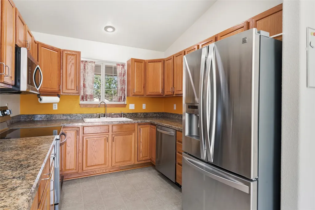 111 Memory Lane Stevensville MT 59870