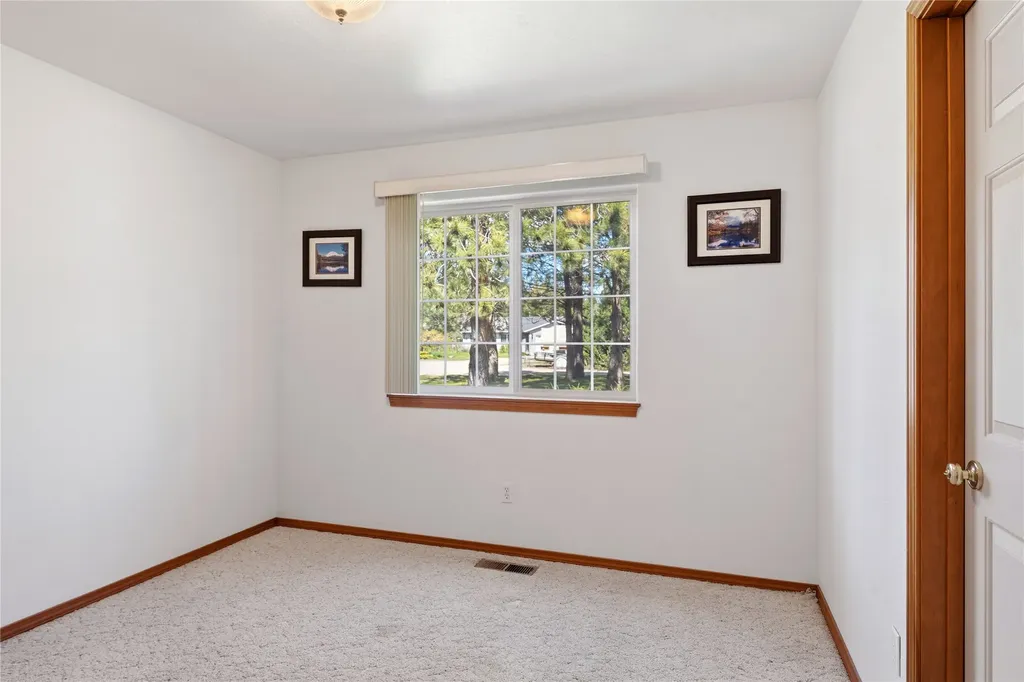 111 Memory Lane Stevensville MT 59870