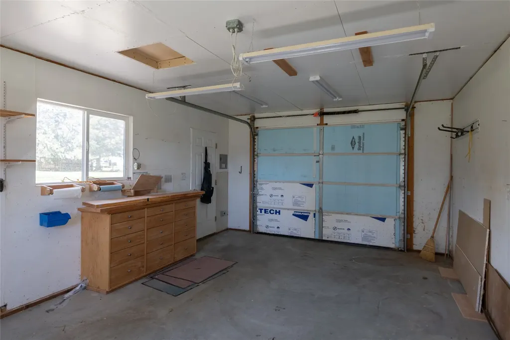 111 Memory Lane Stevensville MT 59870