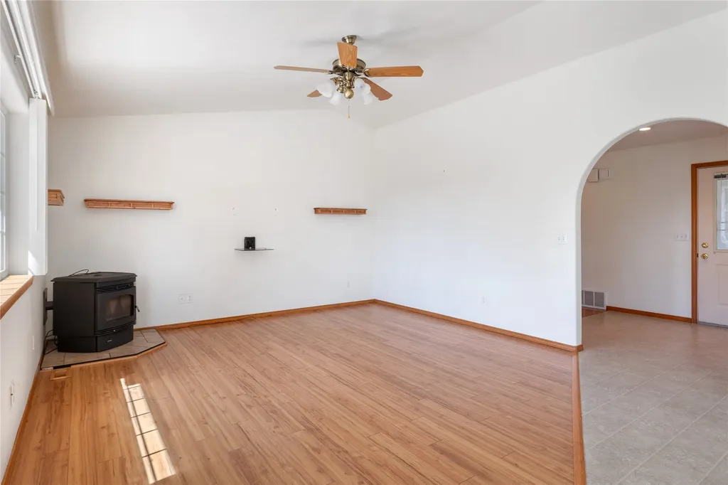111 Memory Lane Stevensville MT 59870
