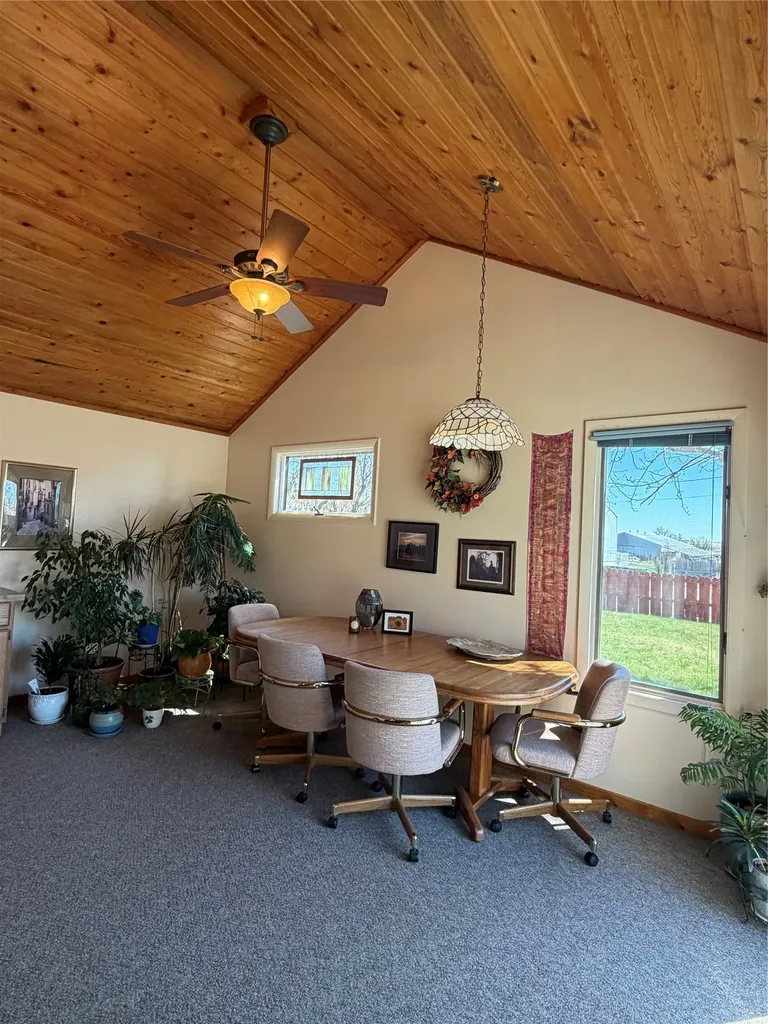 813 S Michigan Street Conrad MT 59425