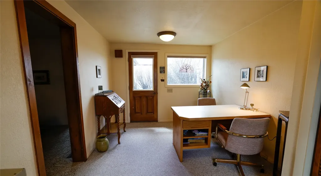 813 S Michigan Street Conrad MT 59425