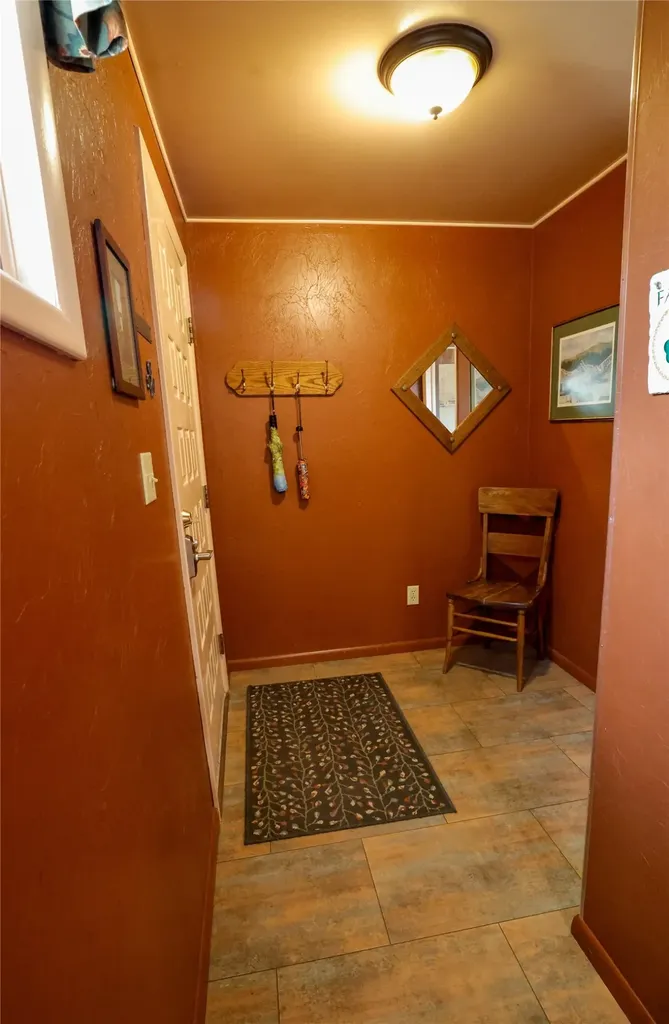 813 S Michigan Street Conrad MT 59425