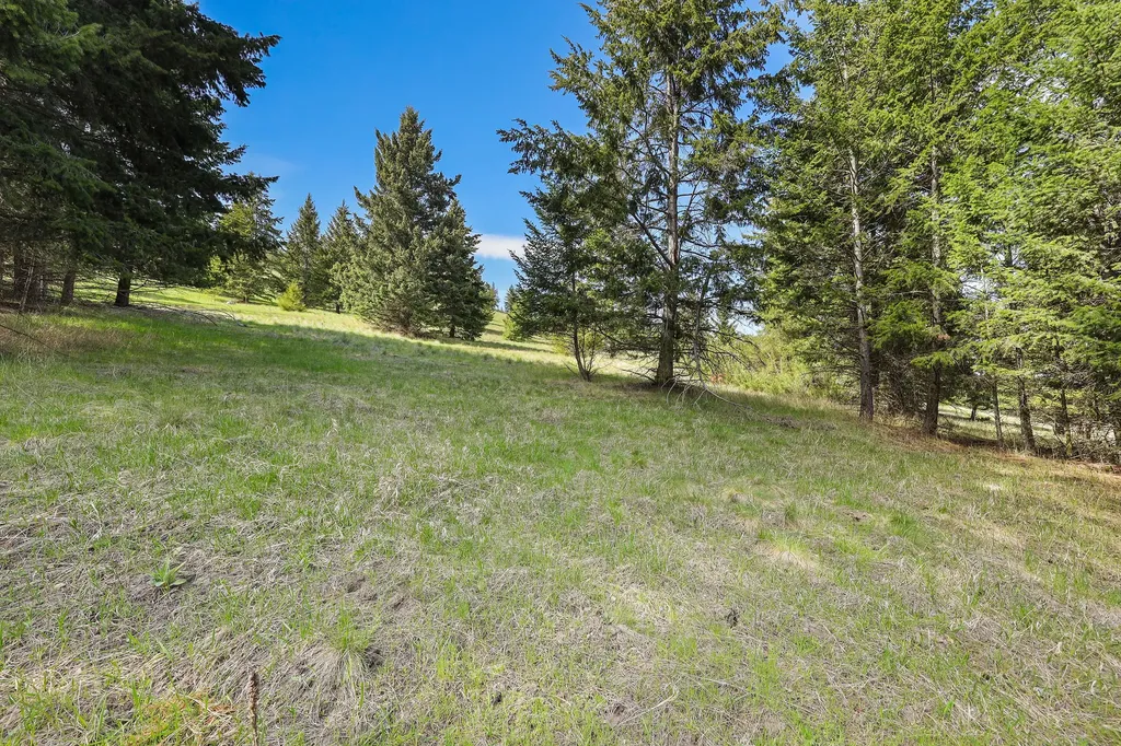 60 Lake Hills Place Kalispell MT 59901