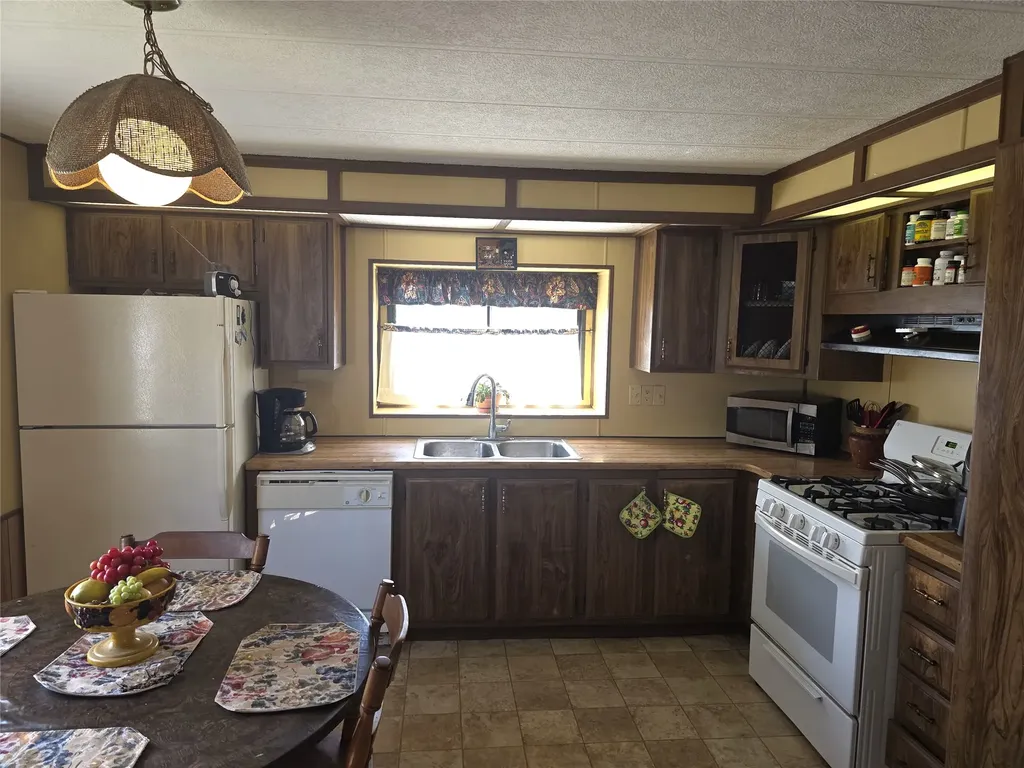 570 Skalkaho Highway Hamilton MT 59840