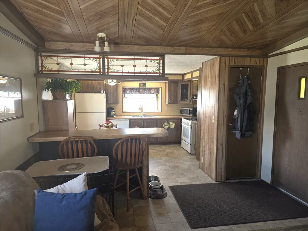 570 Skalkaho Highway Hamilton MT 59840