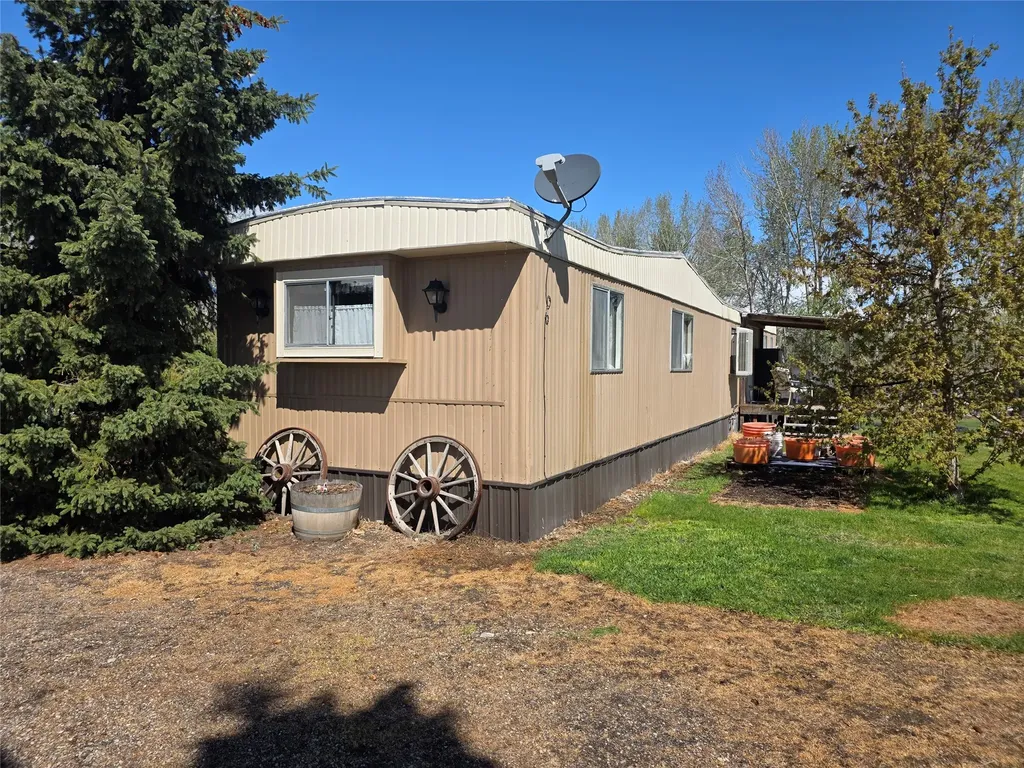 570 Skalkaho Highway Hamilton MT 59840