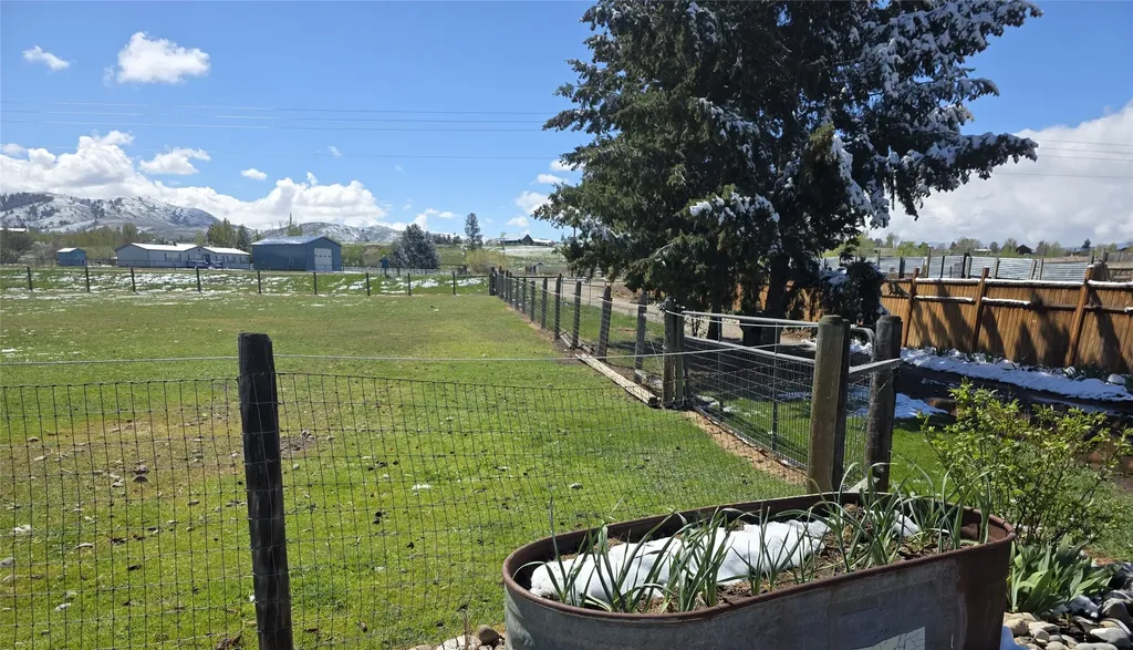 570 Skalkaho Highway Hamilton MT 59840