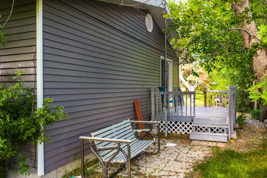 361 5th Lane NE Fairfield MT 59436